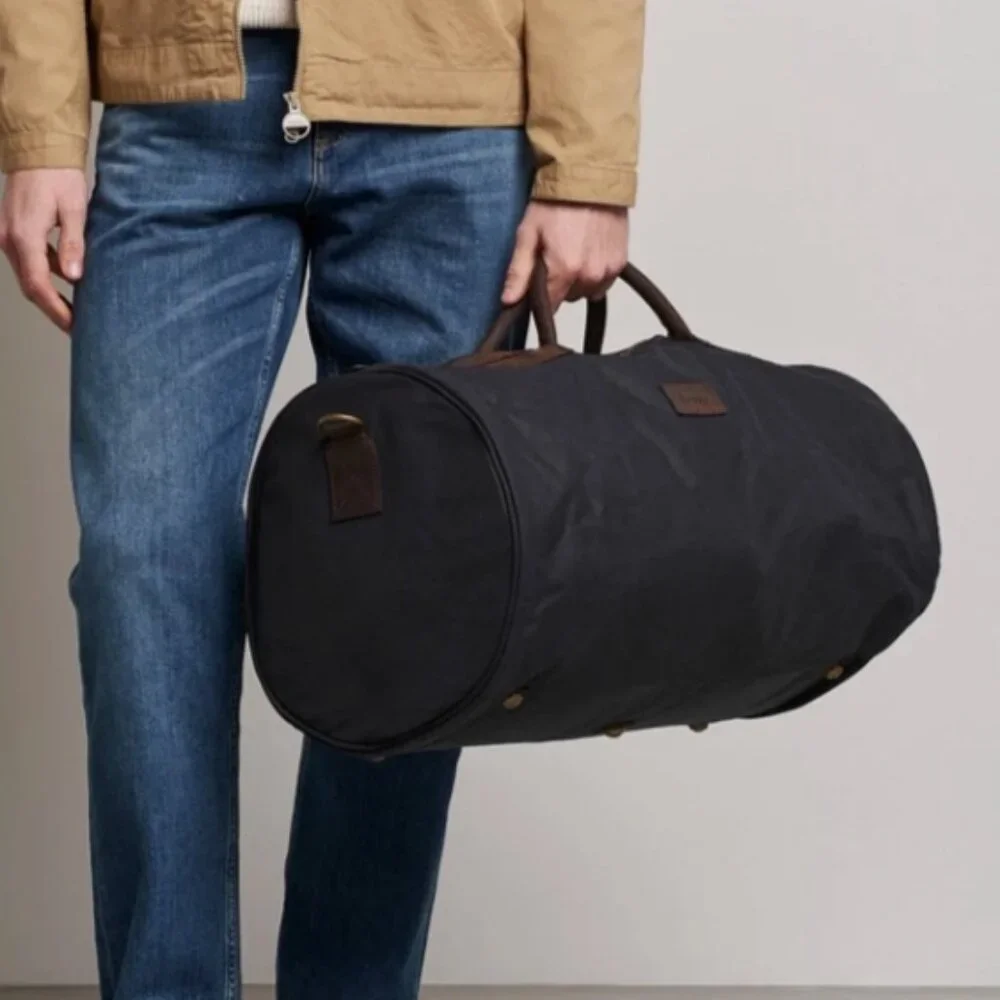 Barbour Classic Wax Holdall in Navy Great Gift ! MSRP$295